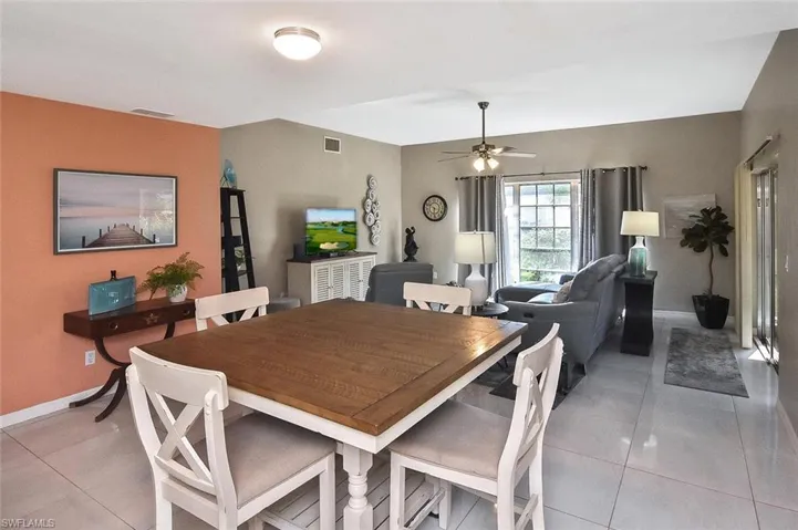 4 Park Lane Cir, Lehigh Acres, Florida 33936