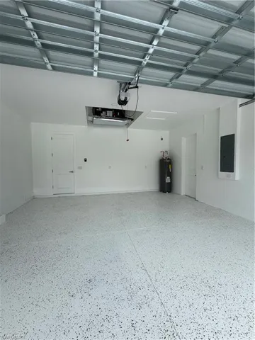 1013  Lincoln  AVE, Lehigh Acres, FL 33972
