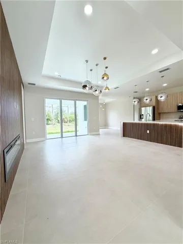1013  Lincoln  AVE, Lehigh Acres, FL 33972