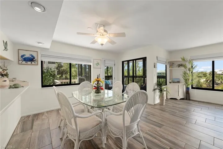 1394 Middle Gulf Dr C, Sanibel, Florida 33957