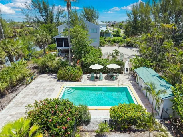 1394 Middle Gulf Dr C, Sanibel, Florida 33957