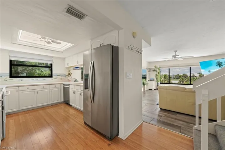 1394 Middle Gulf Dr C, Sanibel, Florida 33957