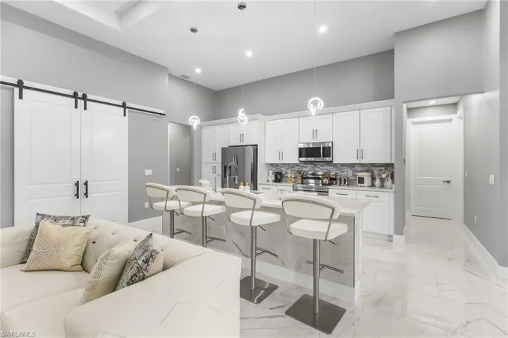 2837 Nw 3rd St, Cape Coral, Florida 33993