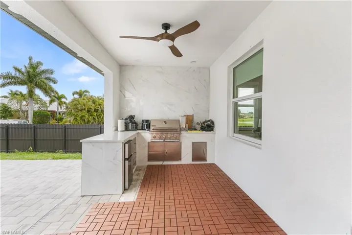 2837 Nw 3rd St, Cape Coral, Florida 33993