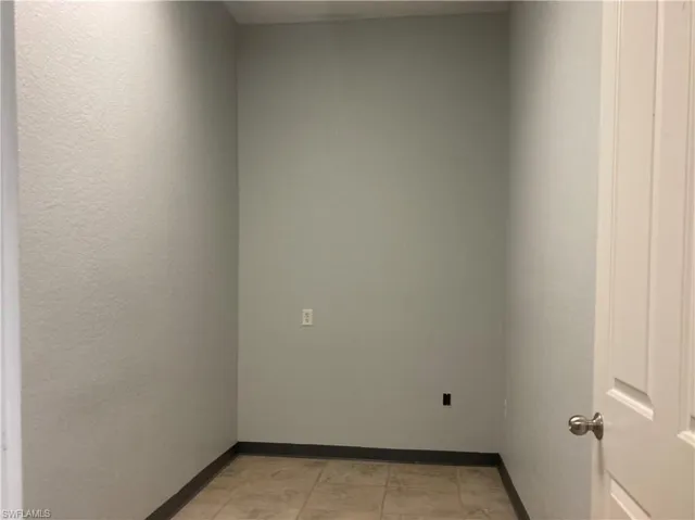 1032 Tamiami TRL # 12, PORT CHARLOTTE FL 33953