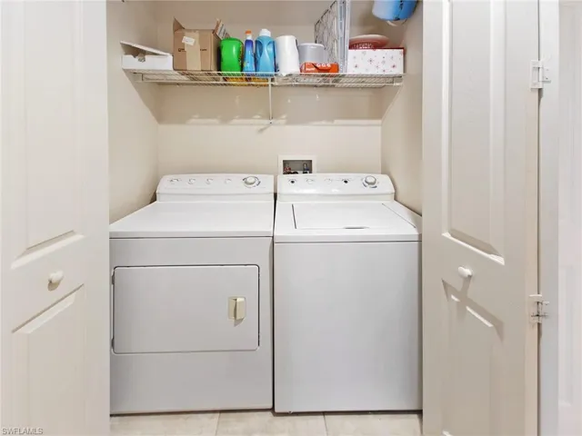Laundry area with independent washer and dryer
