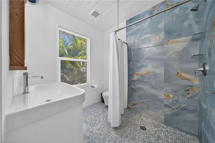 5217 Sw 24th Pl, Cape Coral, Florida 33914