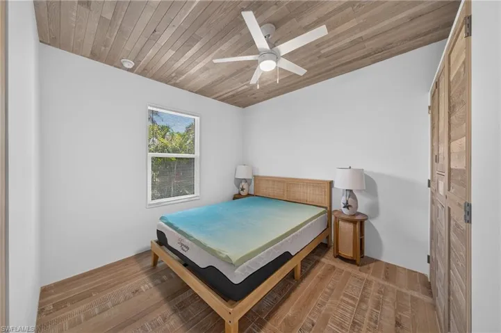 5217 Sw 24th Pl, Cape Coral, Florida 33914