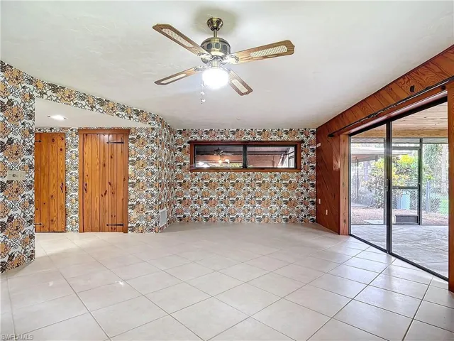 Guest Bathroom with toilet and a bathing tub