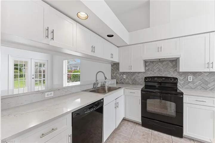 757 Belville Blvd, Naples, Florida 34104