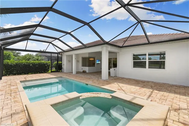 14731 Nautilus Pl, Naples, Florida 34114
