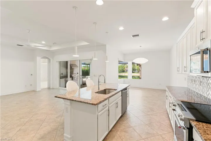 14731 Nautilus Pl, Naples, Florida 34114