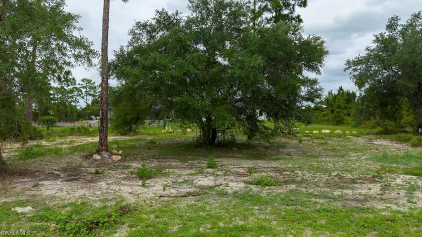 814 Clayton Ave, Lehigh Acres, Florida 33972