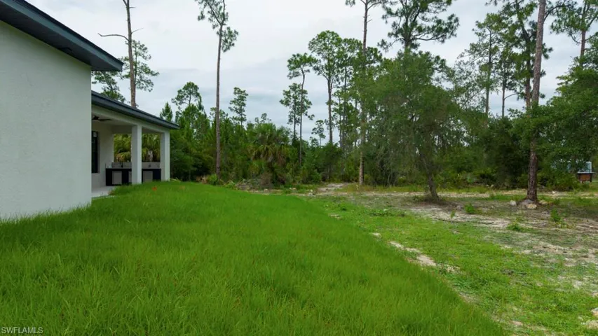 814 Clayton Ave, Lehigh Acres, Florida 33972
