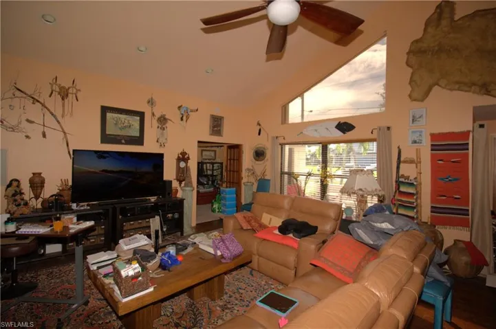 1309 SW 18th  ST, Cape Coral, FL 33991