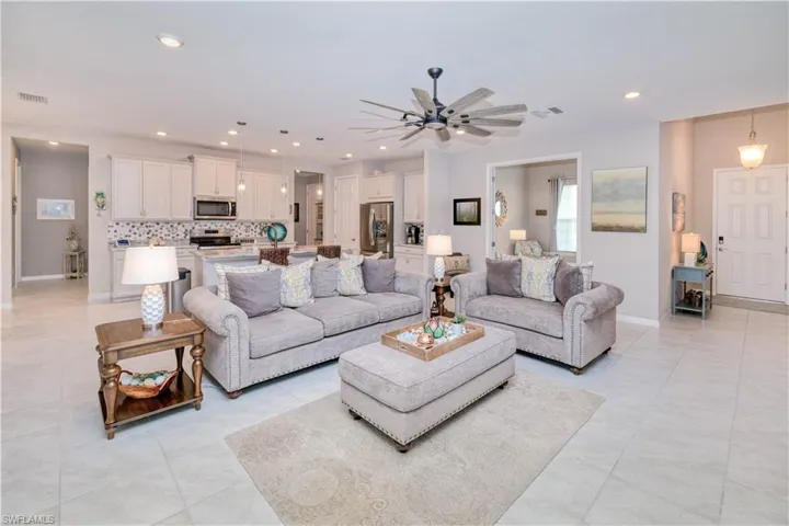spacious open floor plan - living area