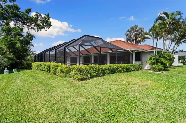 2239  Imperial Golf Co  BLVD, Naples, FL 34110