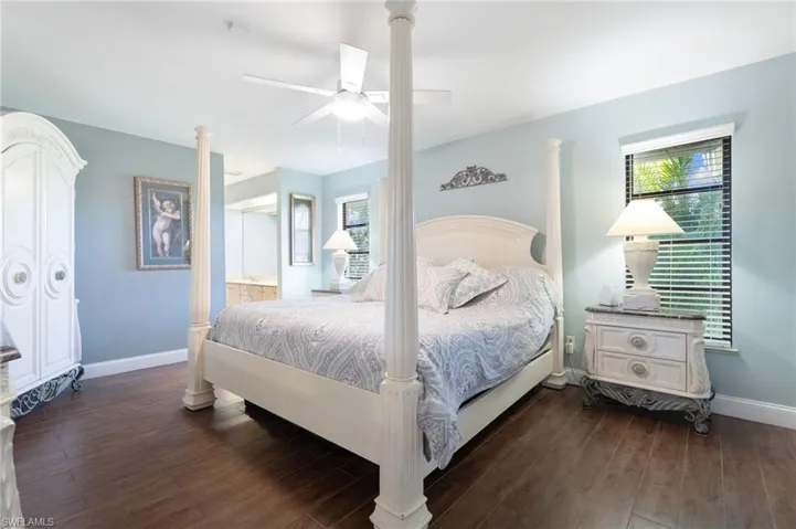 2239  Imperial Golf Co  BLVD, Naples, FL 34110