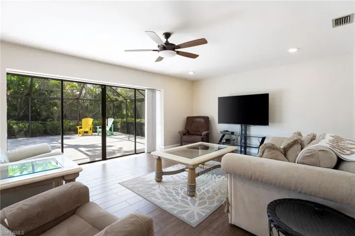 2239  Imperial Golf Co  BLVD, Naples, FL 34110