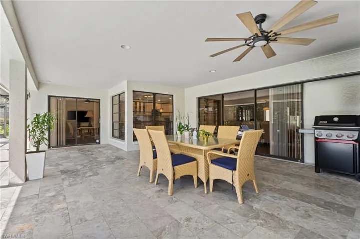2239  Imperial Golf Co  BLVD, Naples, FL 34110