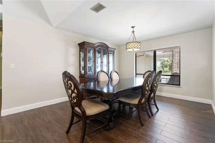 2239  Imperial Golf Co  BLVD, Naples, FL 34110