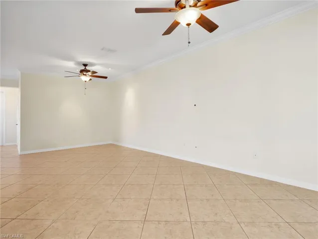 10101 Tin Maple Dr 122, Estero, Florida 33928