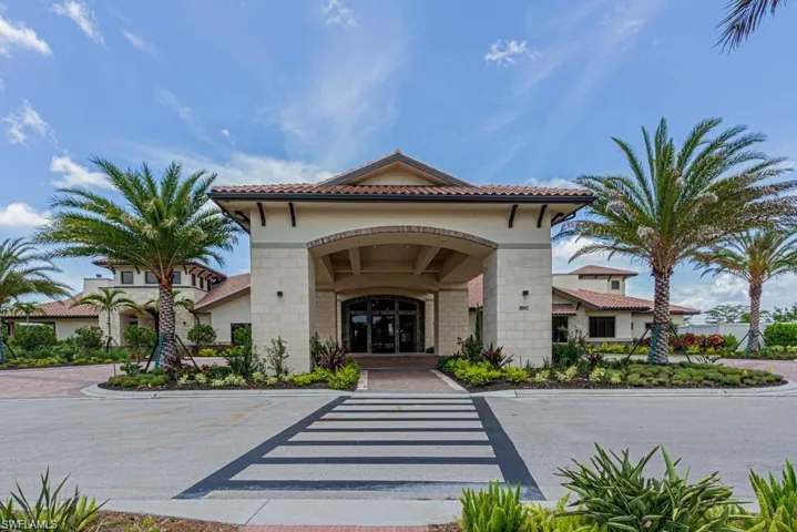portico covered parking at entrance to Barrel House