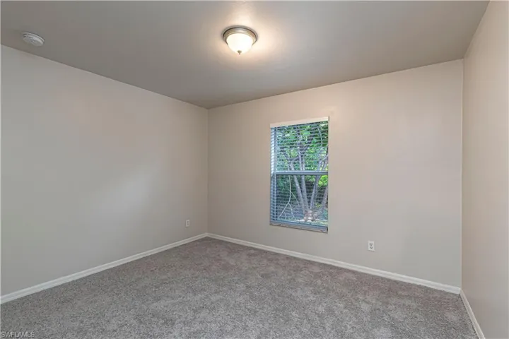 725 Kari Cir, Lehigh Acres, Florida 33974