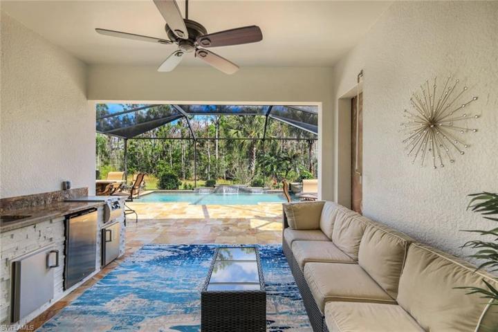 Covered Lanai with Frig,Sink and Gas Cook top