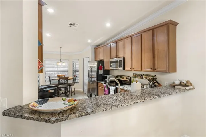 9510 Avellino Way 1926, Naples, Florida 34113