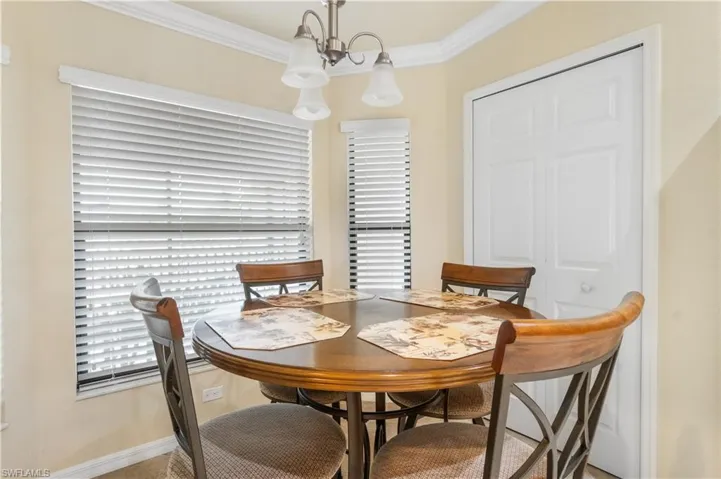 9510 Avellino Way 1926, Naples, Florida 34113