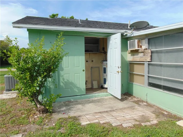 117 Stetson St, Lehigh Acres, Florida 33936
