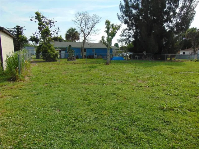 117 Stetson St, Lehigh Acres, Florida 33936