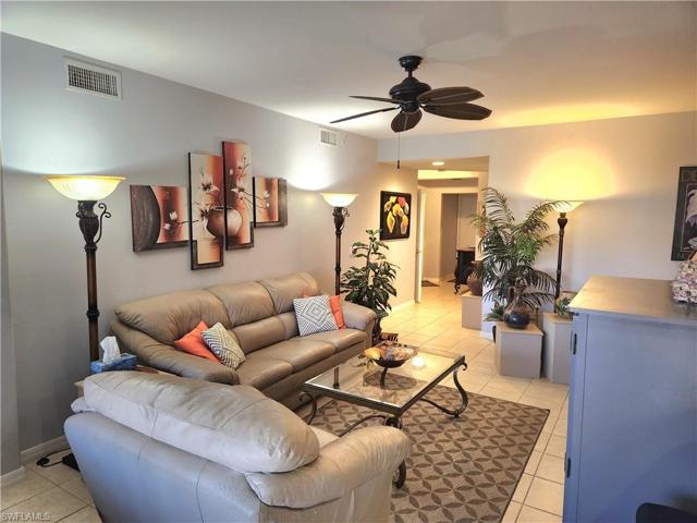 1400  Tiffany  LN, NAPLES, FL 34105