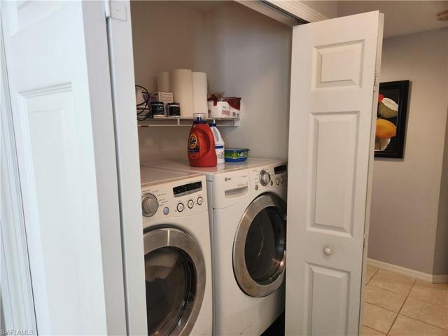 1400  Tiffany  LN, NAPLES, FL 34105
