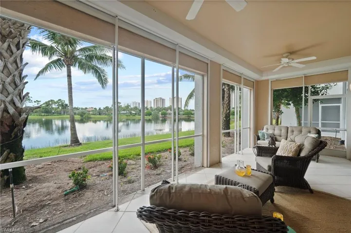 Lanai - Western View