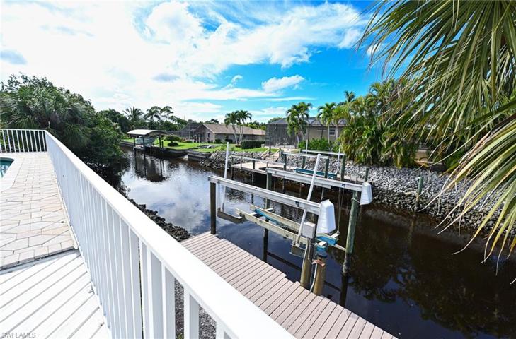 27070  Mora  RD, Bonita Springs, FL 34135