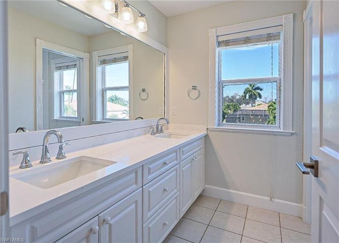 27070  Mora  RD, Bonita Springs, FL 34135