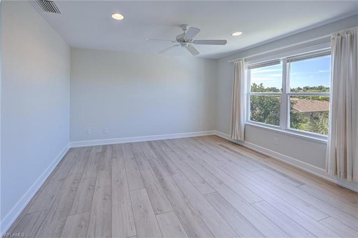 27070  Mora  RD, Bonita Springs, FL 34135