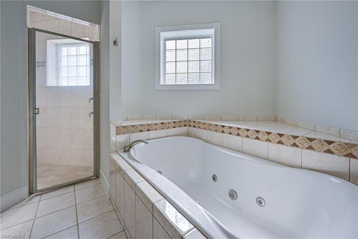 27070  Mora  RD, Bonita Springs, FL 34135
