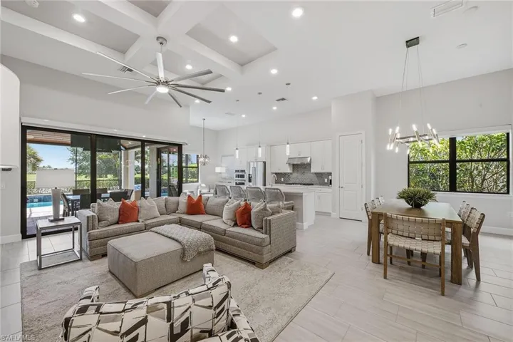 2764 Amaranda Ct, Naples, Florida 34114