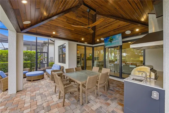 2764 Amaranda Ct, Naples, Florida 34114