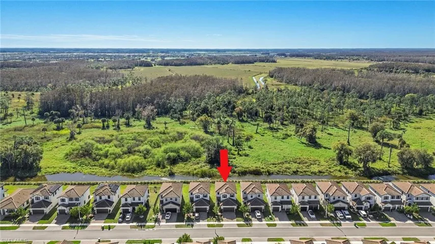 Aerial view of property and surrounding area