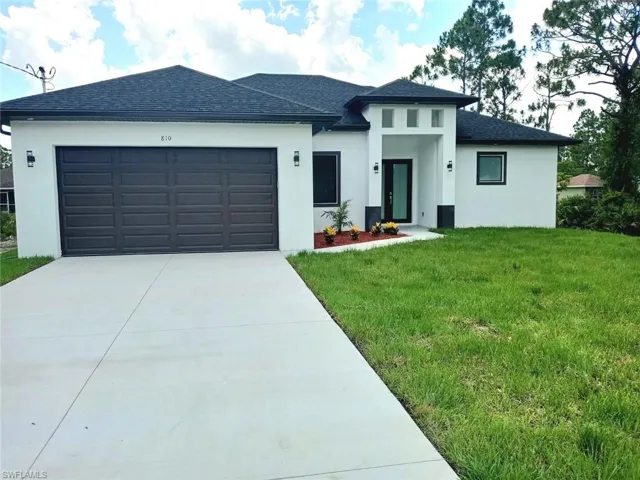 810  Homestead S RD, Lehigh Acres, FL 33974