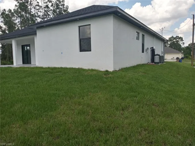 810  Homestead S RD, Lehigh Acres, FL 33974