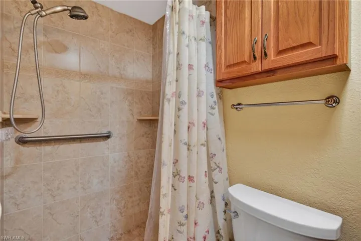 30 Aloe St, Alva, Florida 33920