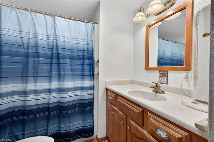 30 Aloe St, Alva, Florida 33920