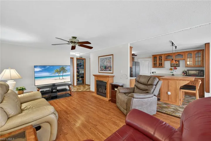 30 Aloe St, Alva, Florida 33920