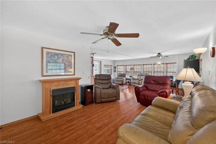 30 Aloe St, Alva, Florida 33920