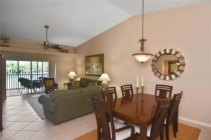 3870  SAWGRASS  WAY, Naples, FL 34112